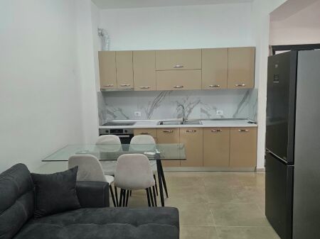 Apartment 1+1 for rent opposite Amerikan 3!