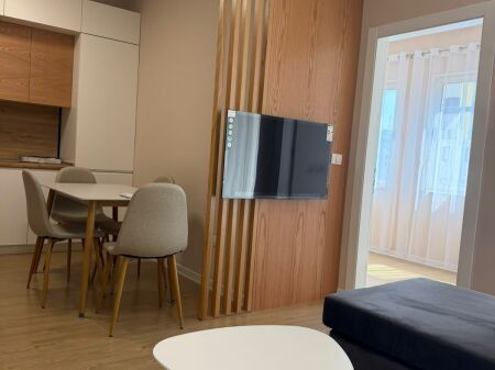 APARTAMENT 2+1 ME QIRA – YZBERISHT, PËRBALLË GRAND GALERISË