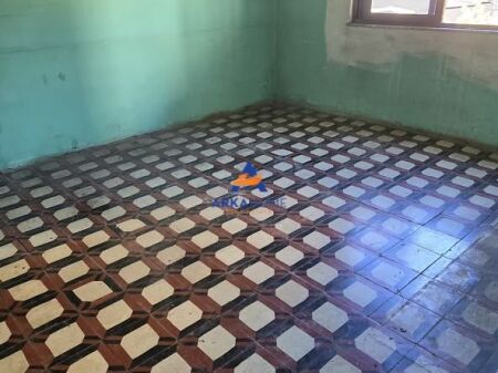 VENDESI APPARTAMENTO 2+1+BALCONE "VICINO GARDEN BUILDING, VIA KAVAJES" 195.000 EURO
