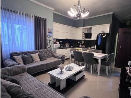 SHITET APARTAMENT 2+1+2 NË ASTIR 191,500 € 17,500,000 Lekë