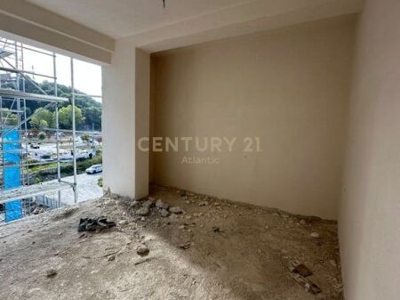 Apartament 2+1 Për Shitje tek SUN RISE Mali Robit