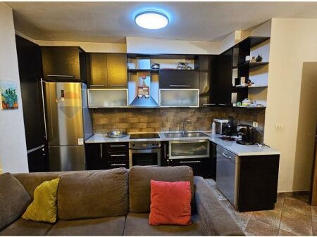 Jepet me qira apartament (2+1+2), Kodra e Diellit