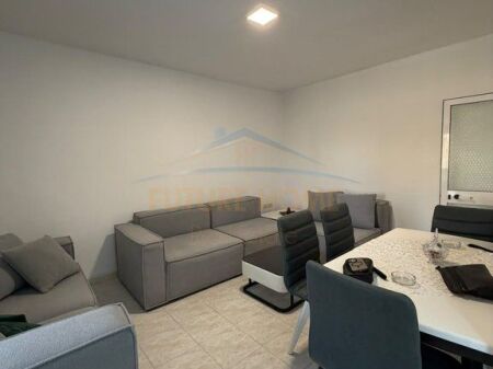 For sale, 2+1 apartment, Fresk, Tirana. 