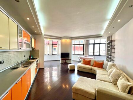 For Rent: 2+1 + 2 Balconies 📍 Opposite Kristal Center (At Big Market) - 60,000 Lek/Month - 5th Floor || Area: 112m²