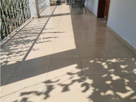 JEPET SHTËPI ME QIRA – ALI DEMI 500 € /Muaj 45,000 Lekë /Muaj