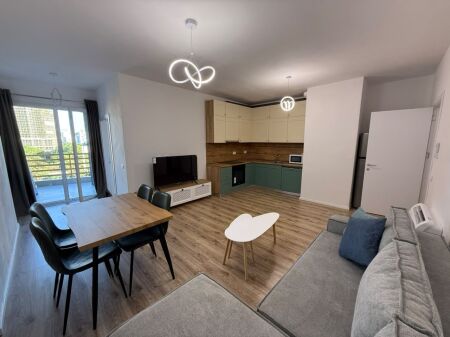 JEPET ME QERA APARTAMENT 1+1+POST PARKIMI TE KOMPLEKSI E-88!