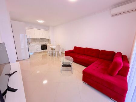 📣 QERA Apartament 1+1 📍 Green City Residence, Prane Unazes Se Re, Astir ✨