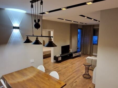 Apartament 2+1 me Qira Yzberisht