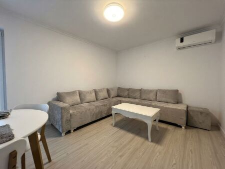 Shitet, Apartament 1+1 Rruga e Dibres, Tirane