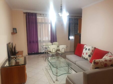 Apartament Me Qera 1+1 Tek Ish-Ekspozita(ID B2101238) Tirane