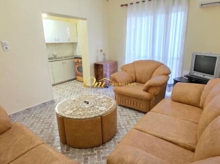 QENDER, APARTAMENT PER QERA 3+1