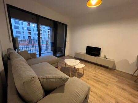 Qera Apartament 1+1+post parkimi Paralel Living Don Bosko