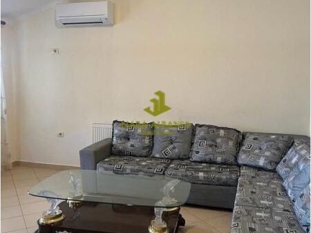 Apartament 2+1+2 me qira