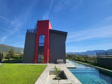 🏡 JEPET VILË ME QIRA – DAIAS, TEG 📍