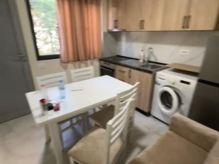 Affitto | Apartament 1 + 1 | Shkolla e bashkuar | 350 €/mese