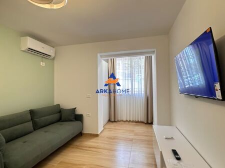 JEPET GARSONIERE ME QERA 55 M2 "RRUGA TODI SHKURTI,PRANE MUZEUT TE SHKENCAVE,ALI DEM" 50.000 LEKE