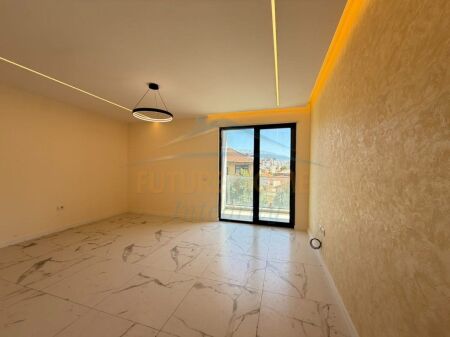 Affitto, Appartamento 1+1 per Uffici, Selvia, Tirana.
