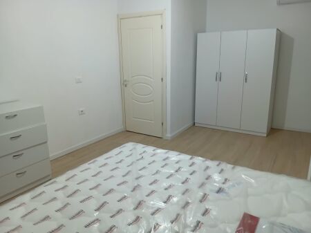 Jepet me qera apartament 2+1 ne Fresk!