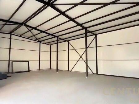 WAREHOUSE FOR RENT NEAR TOP CHANNEL! 2,000 € /Month