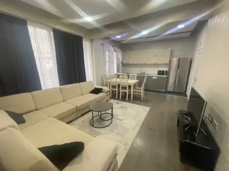 Qera | Vilë 3 + 1 | Rruga Xhebrahimet | 600 €/muaj