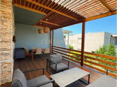 Apartament 2+1 me Verandë në Shitje, Gjiri i Lalzit – Lura 3!!