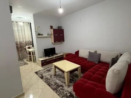 APARTMENT 1+1 40,000 LEKE ASTIR