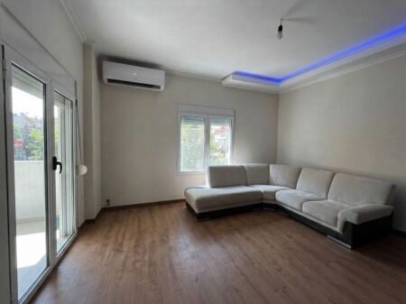 Qera, Apartament 2+1, Komuna E Parisit.Tirane