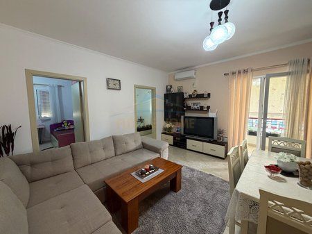 Shitet, Apartament 2+1, Jordan Misja, Tiranë