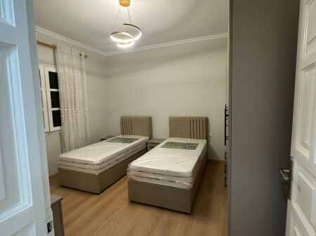 Apartament 1+1 me qira –  universiteti i UET - Porcelan !