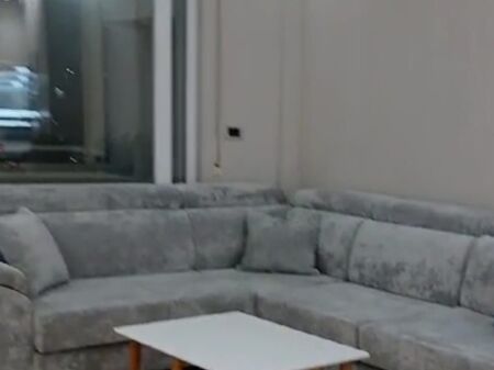 Jepet me qira super apartament 2+1+2 në Astir F  ID 5576