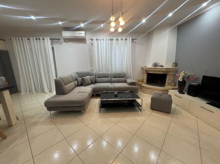 Apartament 3+1 me qira tek vilat Gjermane!