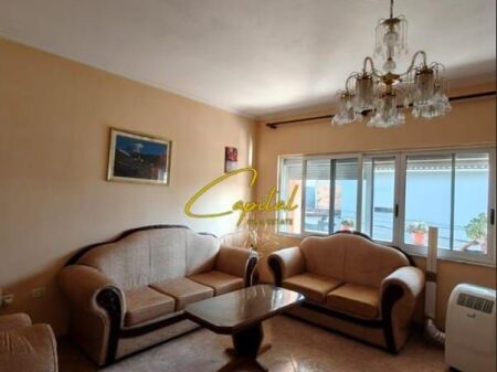 APARTAMENT ME QIRA 3+1 SPITALI AMERIKAN 3 60.000 LEKE