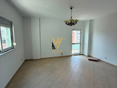 SHITET APARTAMENT 2+1+BLK TE KRISTAL CENTER 225.000 EURO