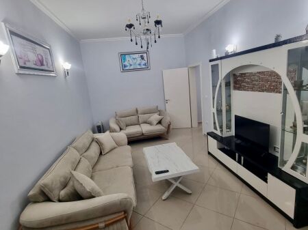  QERA Apartament 2+1  Ish Blloku 