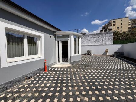 VILE 1 KATESHE ME OBORR, SIRI KODRA - SELVIA PER QERA ! 1,200 € /Muaj