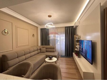 APARTAMENT 2+1 PER SHITJE ---JORDAN MISJA
