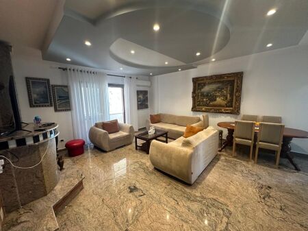 🏢Qender,prane Galerise Tirane  jepet me qera apartament 2+1,i mobiluar. 90,000Leke     