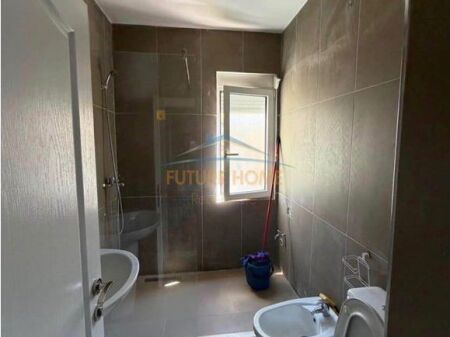 Qira, Apartament 2+1, Rruga 5 Maji
