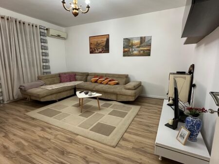 Apartment 3+1 for rent near the Faculty of Medicine