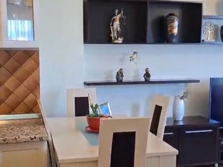 Apartament 1+1 per shitje tek Rr Kongresi i Manastirit