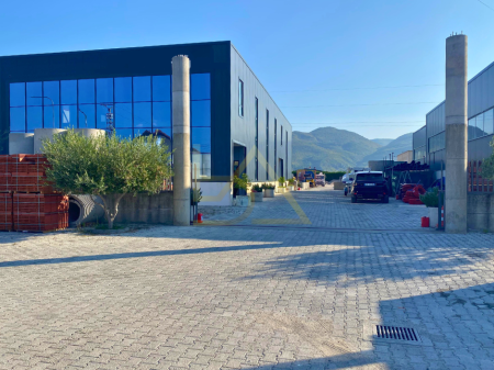SHITEN 2 KAPANONE DHE SHTËPI PRIVATE – ISHULL - LEZHË, LEZHË