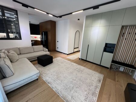 Apartament 3+1+2 poste parkimi per qera pranë TEG