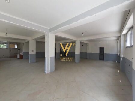 WAREHOUSE 140 M2 FOR RENT IN ALI DEM 55,000 LEKE