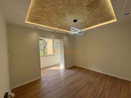 Shitet , Apartament 1+1 , Asim Vokshi , Tirane
