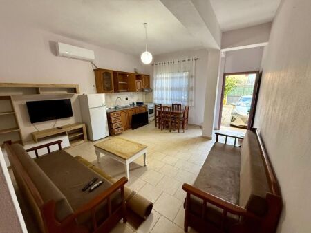 APARTMENT 1+1 35,000 LEKE ASTIR
