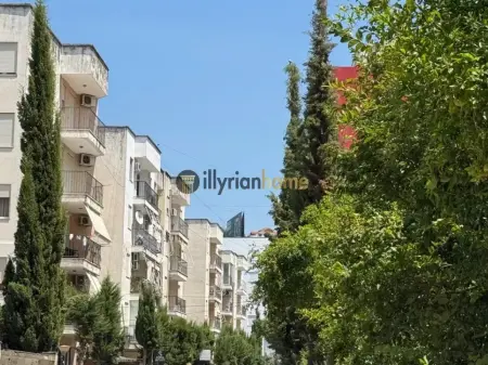 Ekskluziv, shitet Apartament 2+1 + ballkon , " Golem ", Durrës.