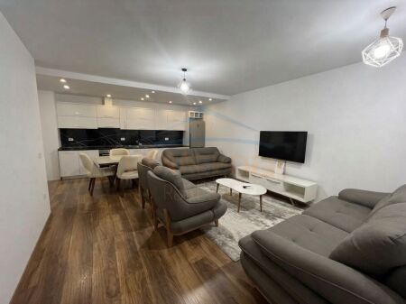 Qera, Apartament 2+1, Liqeni i Thatë