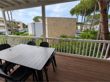 Apartament 2+1 me verande ,Gj. i Lalzit
