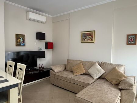 Appartamento 1+1 in affitto in Via Bogdaneve