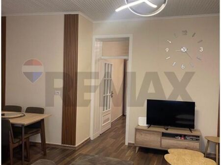 Apartament 1+1 me qira, Mine Peza